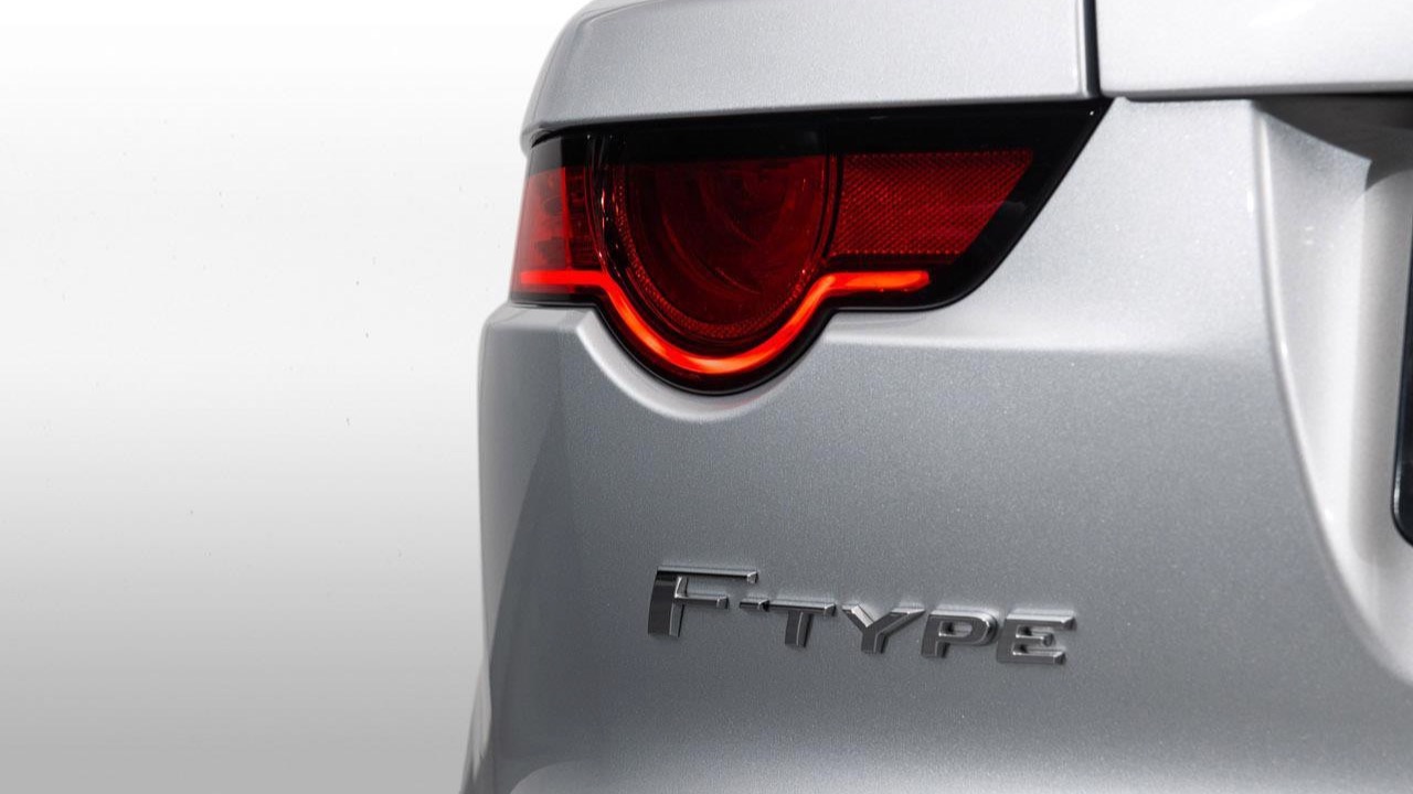 2019 Jaguar F-Type R-Dynamic